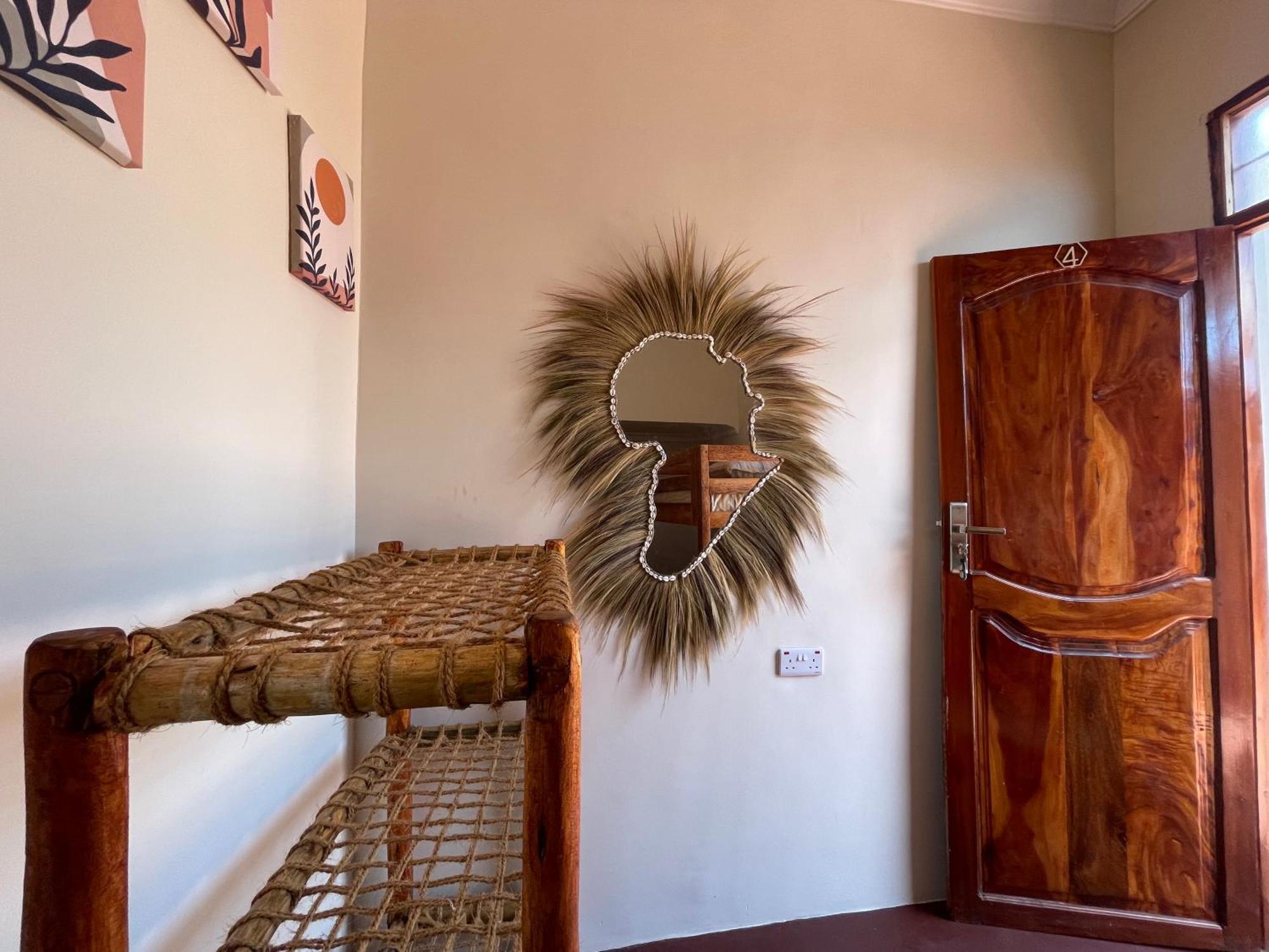 Shwari Village House Paje *