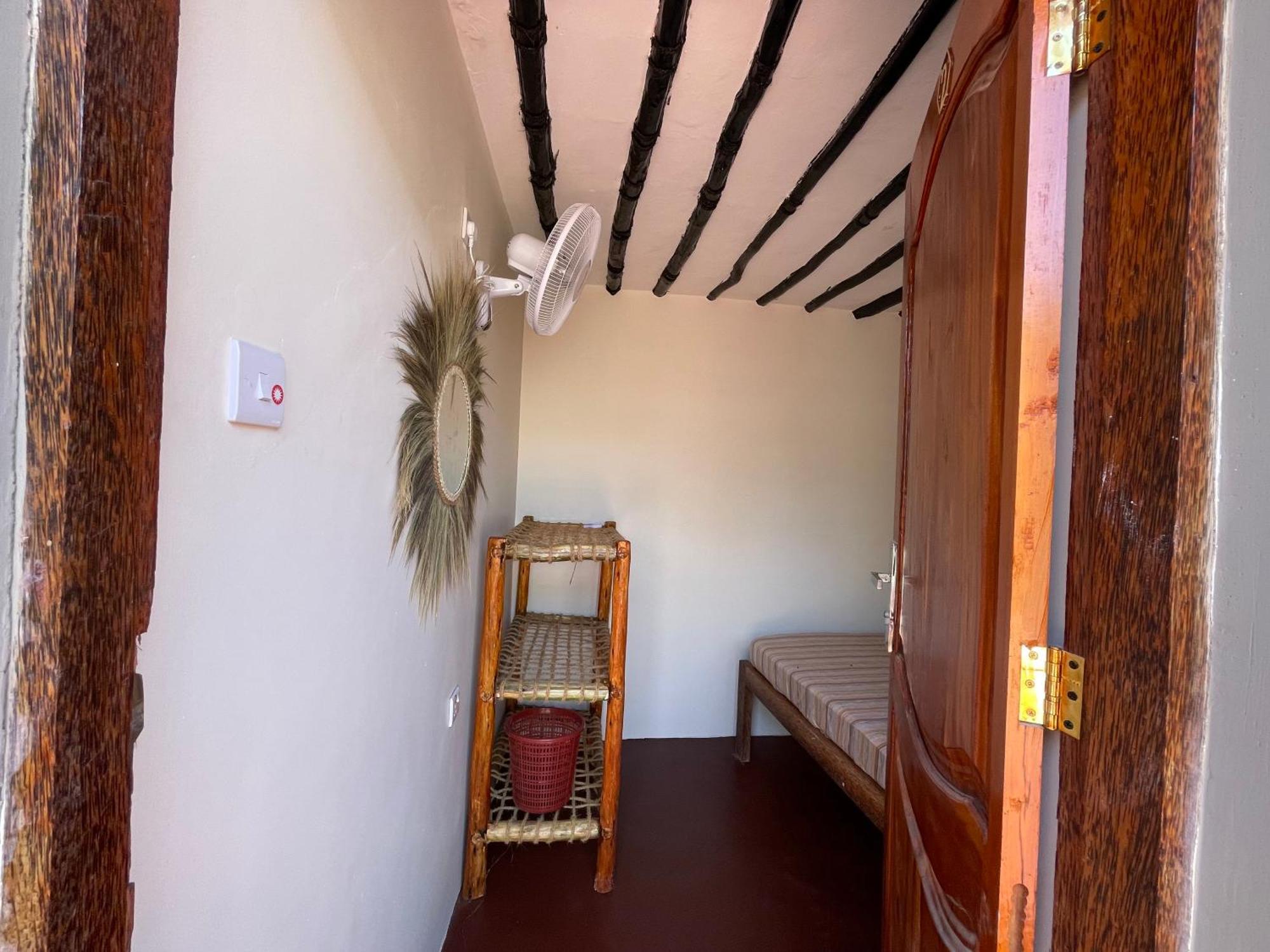 Gasthuis Shwari Village House Paje *